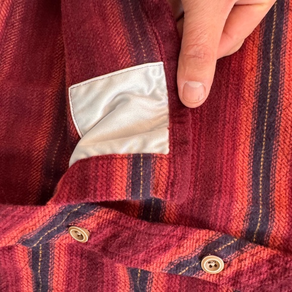 Solaris Flannel Button down shirt - Picture 5 of 7